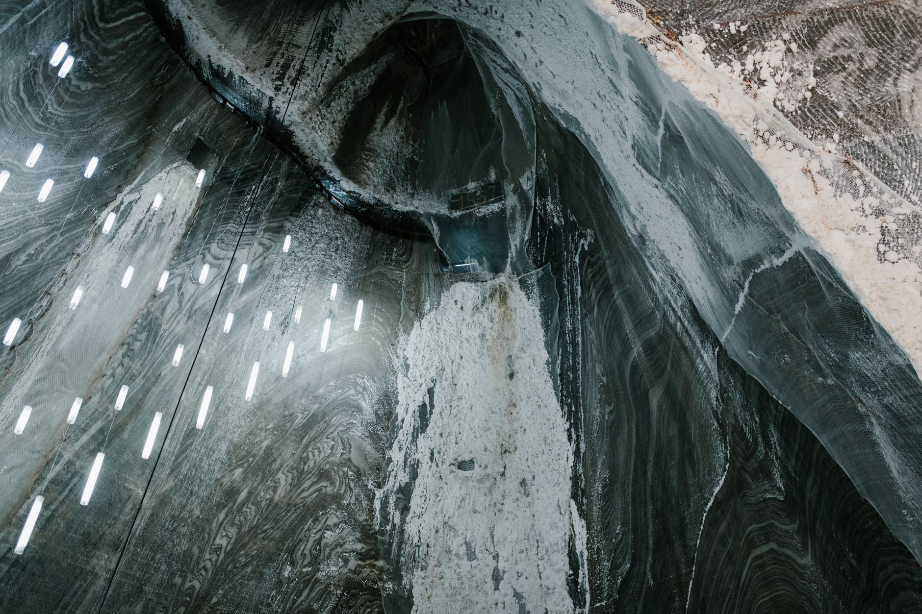 Pompage inondation cave équipe à Fort-de-France